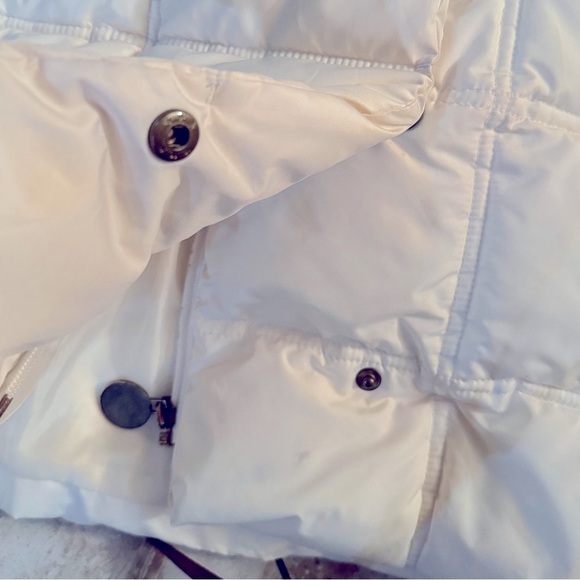 Steve Madden Small Winter White Puffer Jacket - Picture 7 of 17